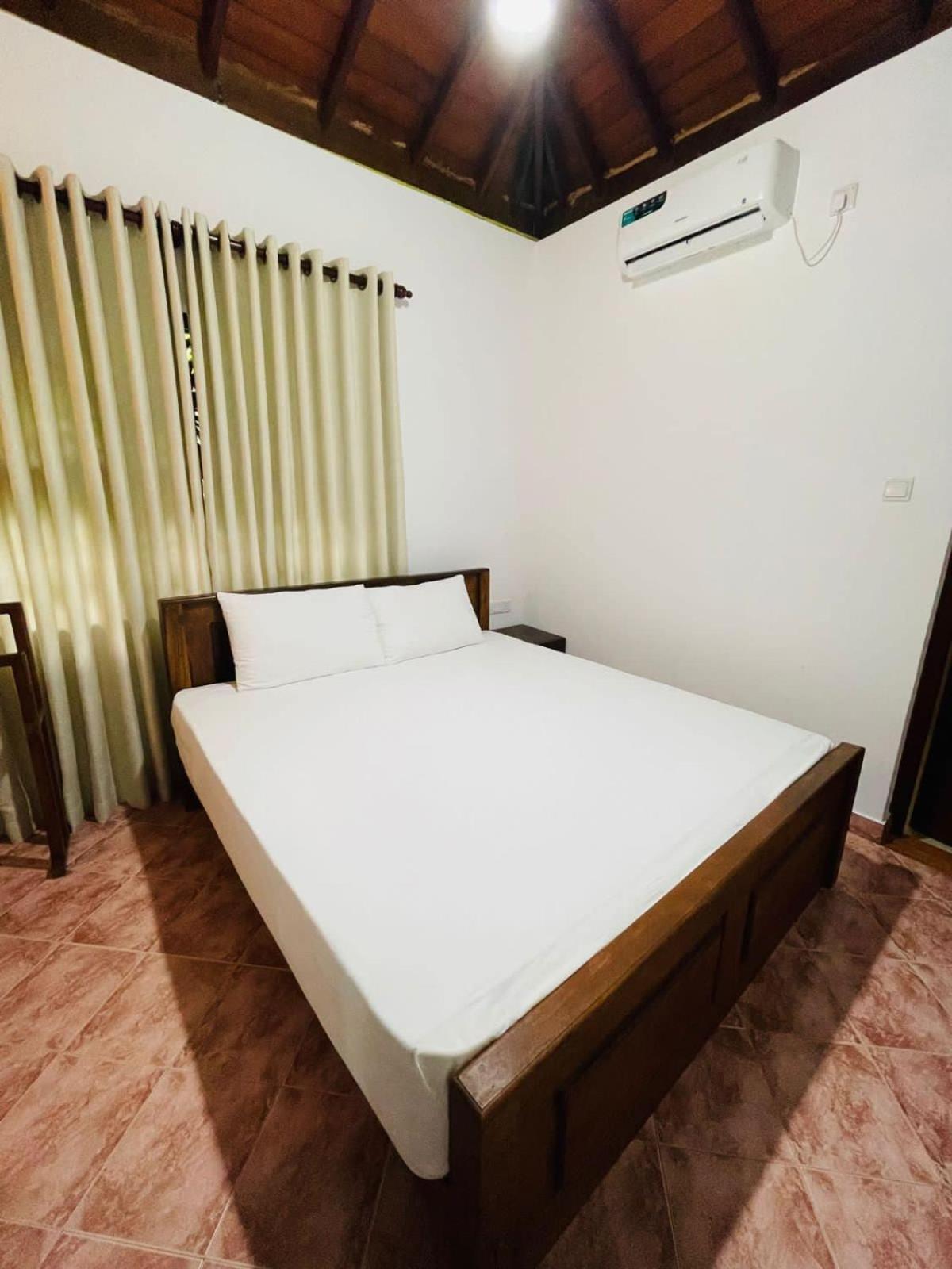 Langama Thena - ළඟම තැන Hotel Anuradhapura Exterior foto